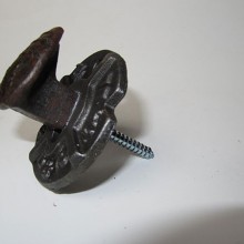 Railroadware - Wall Hook 1"