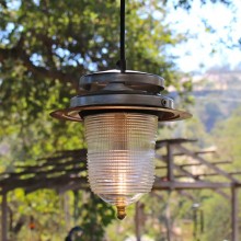 Runway_Susp_Hood_lantern_g